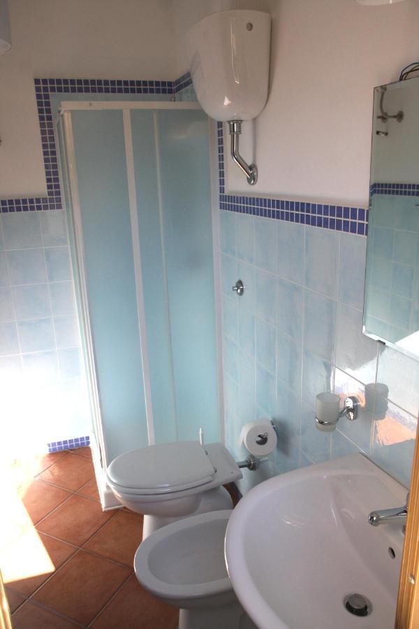 La Casa Gialla Trabia Luaran gambar
